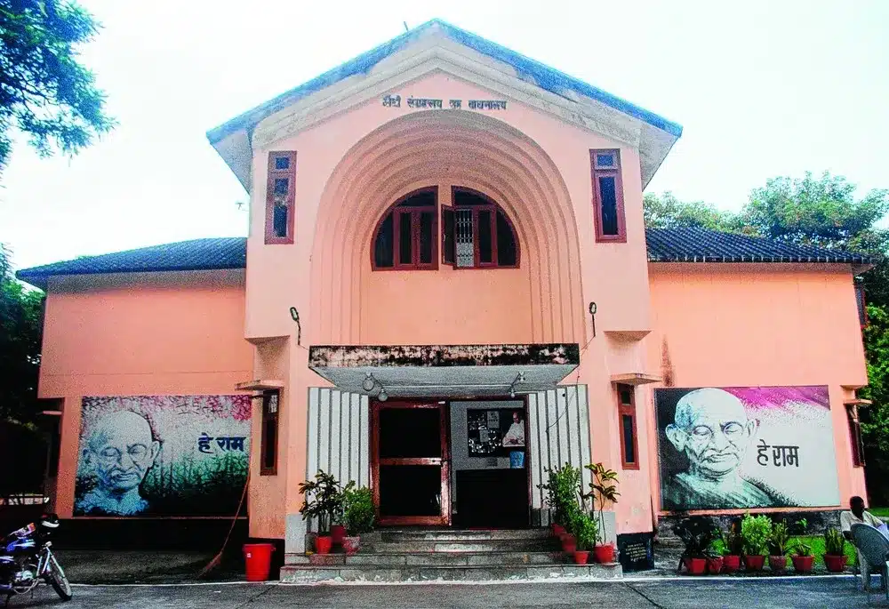 Best Places To Visit In East Champaran In Hindi