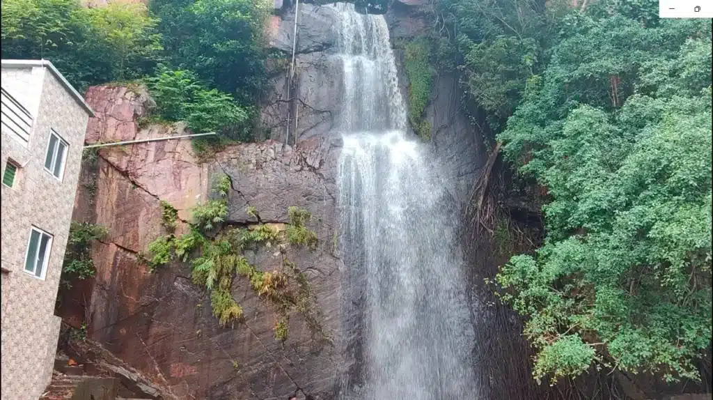Best Waterfalls Places In Bihar in Hindi