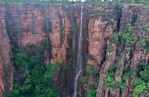 Best Waterfalls Places In Bihar in Hindi